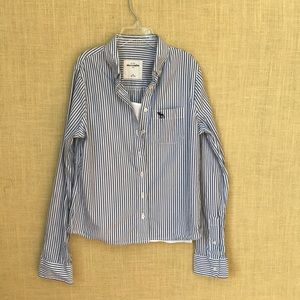 LN Abercrombie button-down shirt *** free cami